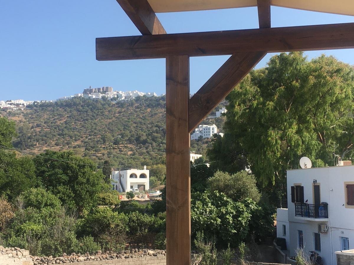 Apocalypsis Houses Skala Exterior foto